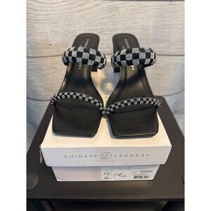 Chinese Laundry Chinese Laundry Yessenia Sandal Size 7.5